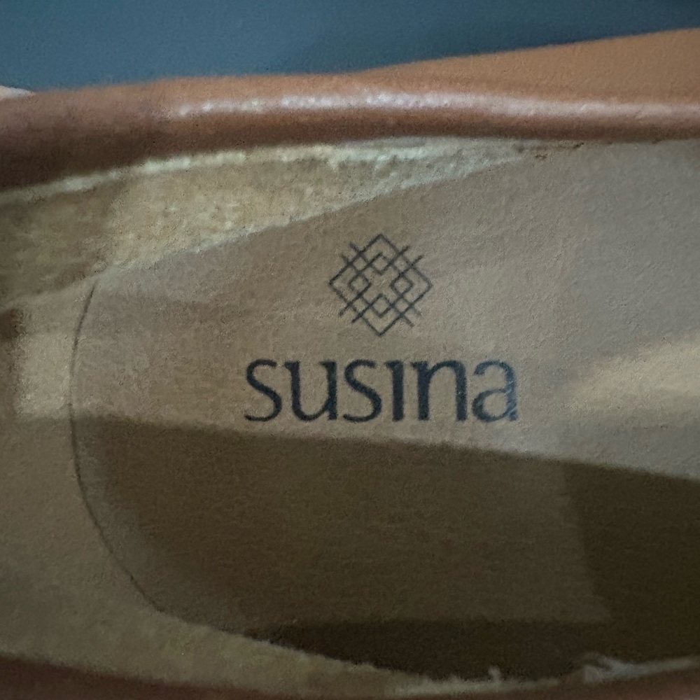 Susina Tan Leather Loafers - Picture 4 of 8